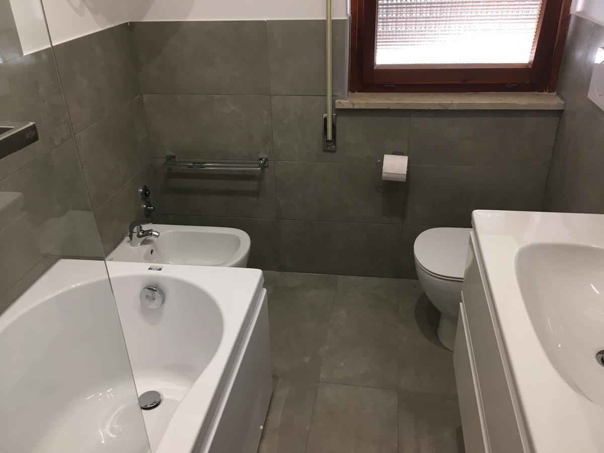 Villa Azalea Lignano Sabbiadoro Eksteriør billede